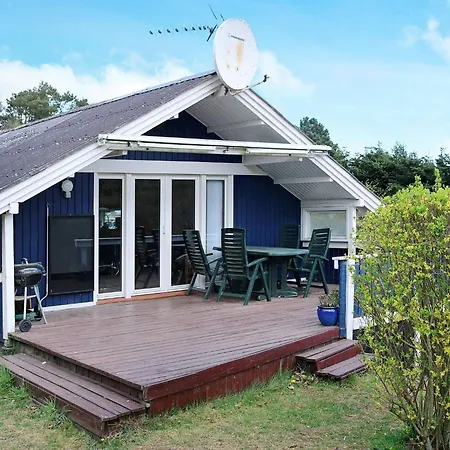 Дом отдыха 6 Person In Hadsund-by Traum