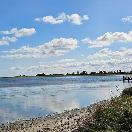 6 Person In Hadsund *